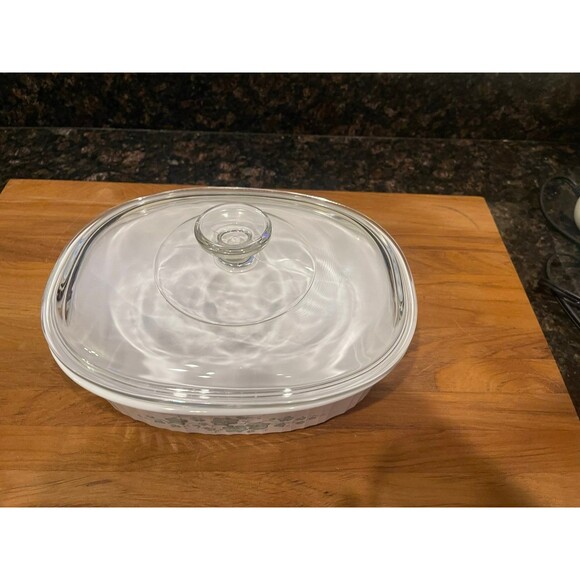 Vintage corningware callaway 1.5 quart oval with lid - Picture 3 of 10